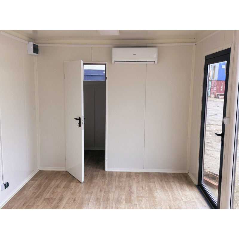 Contenedor elevado 7x3 m grandes vitrinas / Aire acondicionado / Bano ( Ref: 5905 )