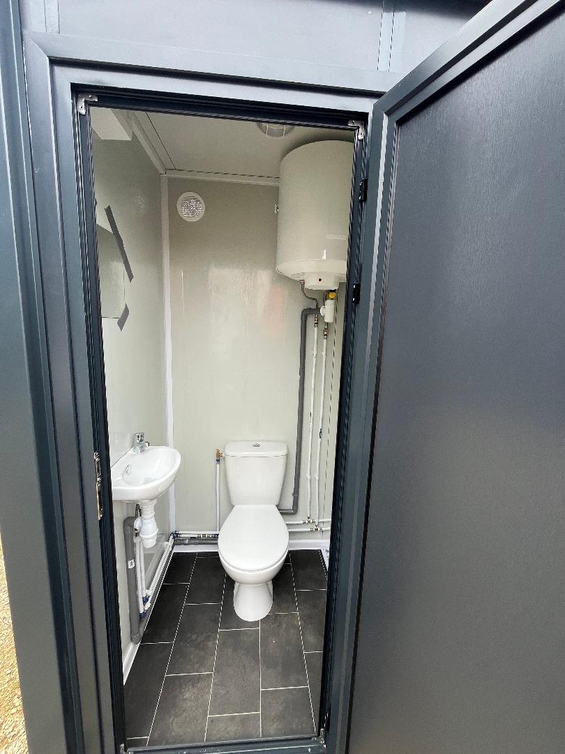 Contenedor sanitario WC + Lavabo + Ducha conectable Gris